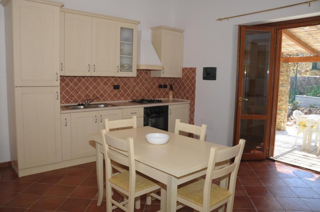Civico34 House 4 - I Giardini Dell'Ancora Βίλα Stintino Εξωτερικό φωτογραφία
